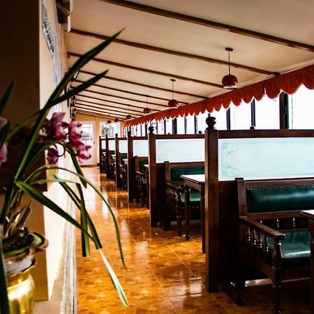 Travellers' Inn Дарджилинг Екстериор снимка