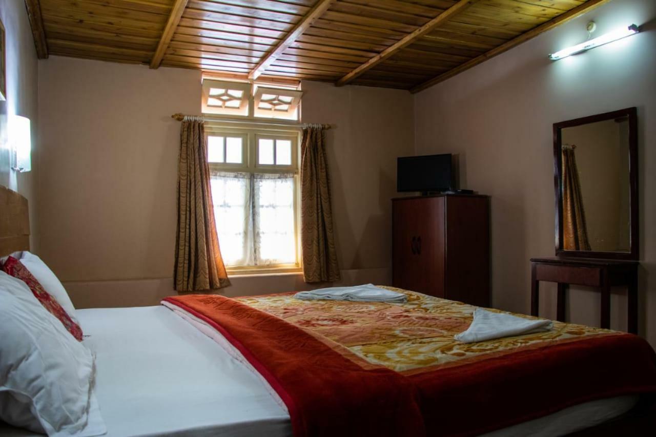 Travellers' Inn Дарджилинг Екстериор снимка